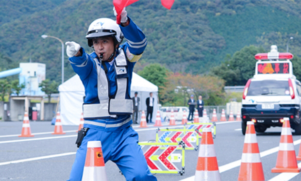 交通管理業務コンテスト（追越車線規制）